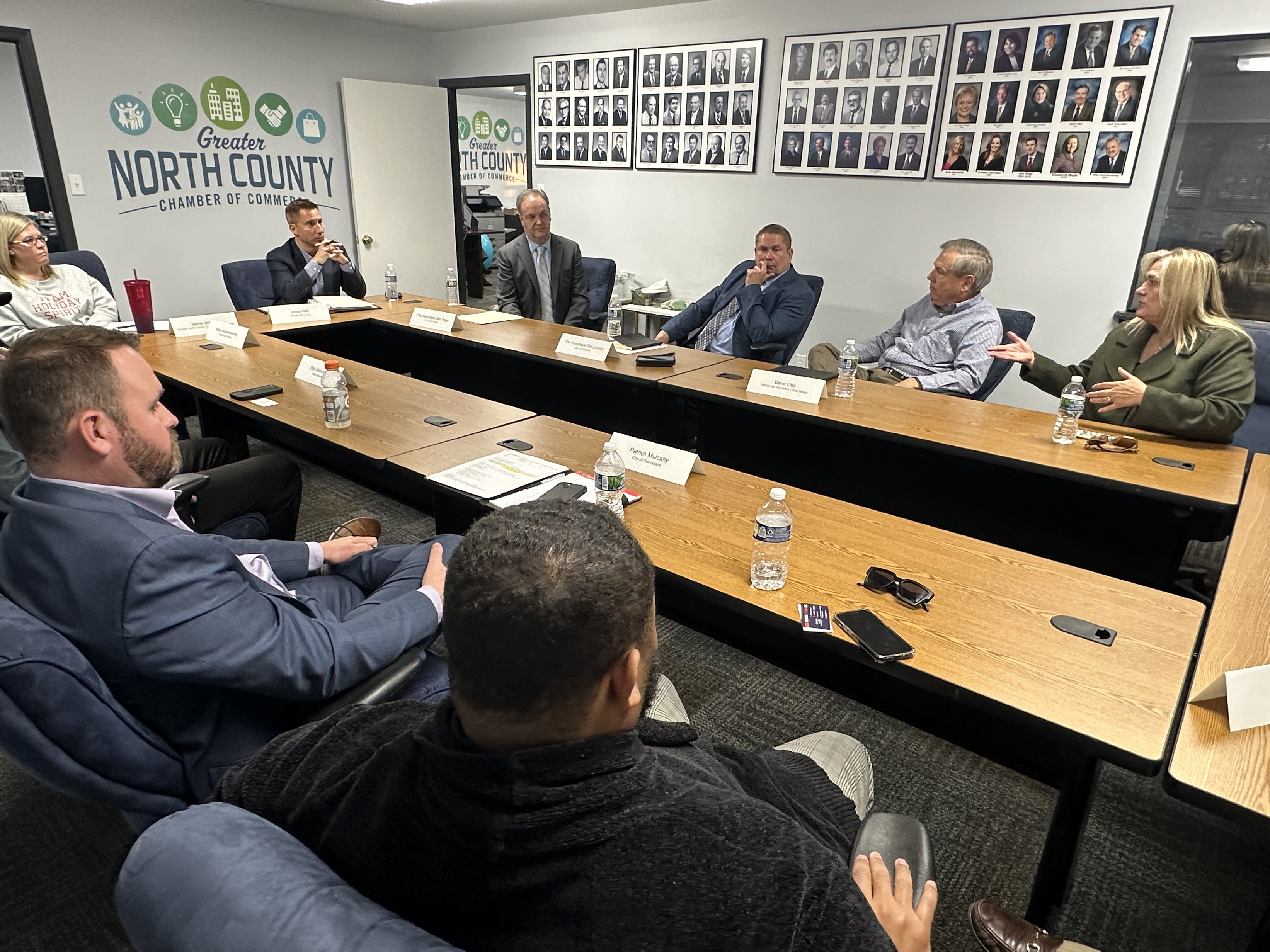 Roundtable in Florissant Roundtable discussion with civic and business leaders in North St. Louis County.